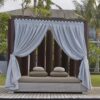 Диван-кровать для сада Macarena Skyline Design